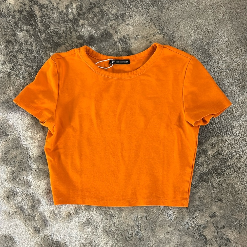 ZARA ORANGE CROPPED TEE